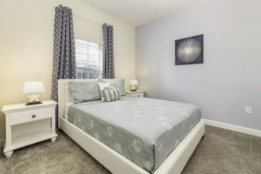 Fabulous 5 Bedroom 4 Bathroom Beauty Davenport USA