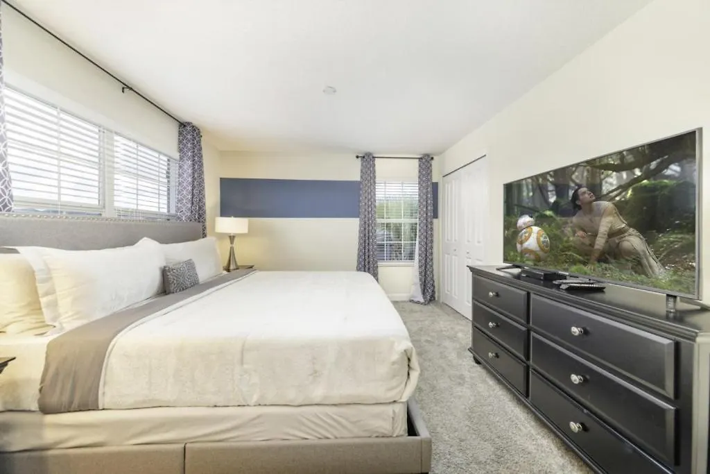Fabulous 5 Bedroom 4 Bathroom Beauty Davenport 0*,  USA
