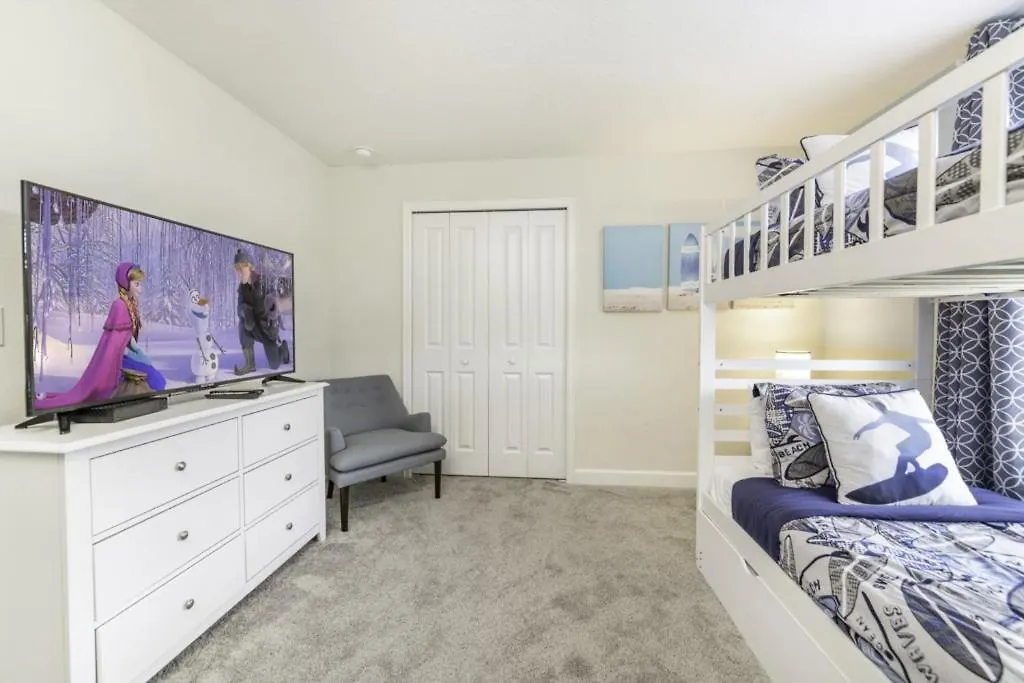 Fabulous 5 Bedroom 4 Bathroom Beauty Davenport Villa
